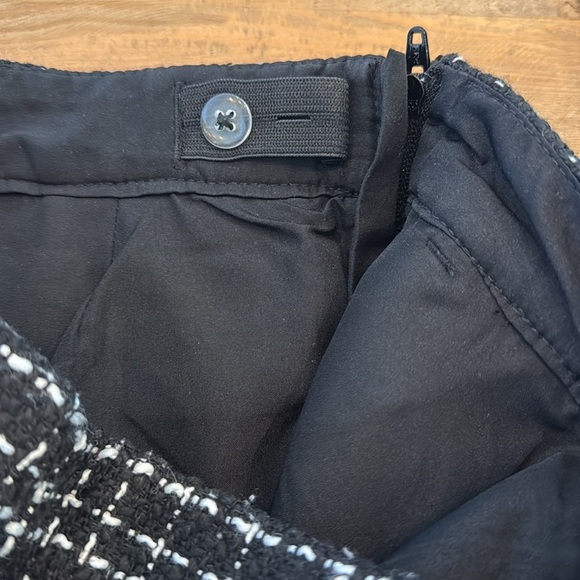 Janie and Jack THE DOWNTOWN TWEED SHORT EUC - Picture 5 of 7